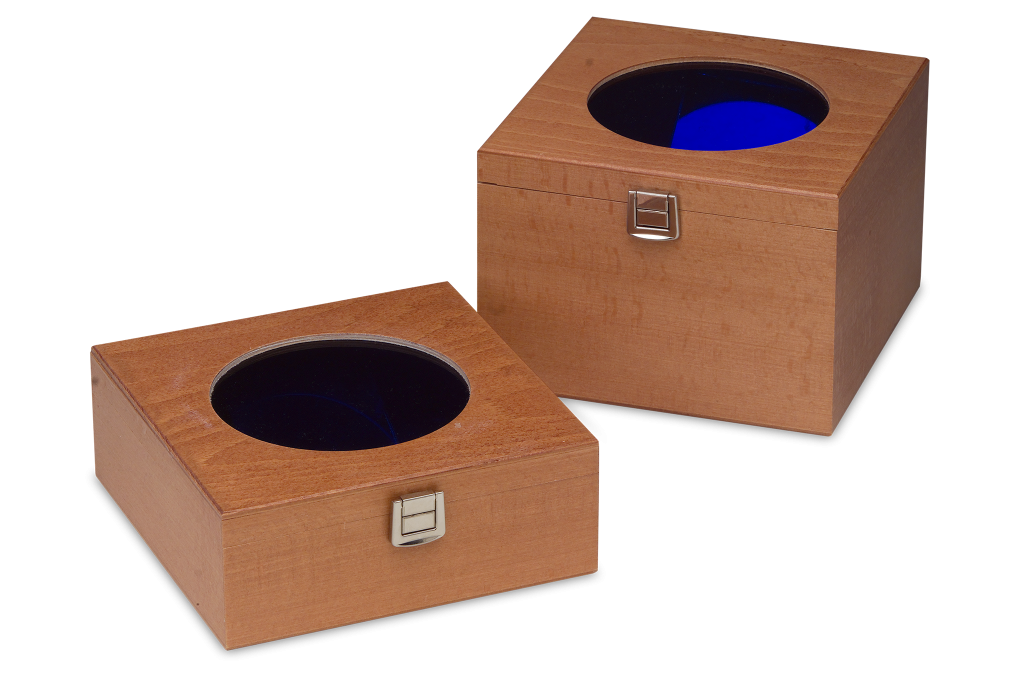 Keksdose aus Buche mit rundem Ausschnitt für Acrylglas