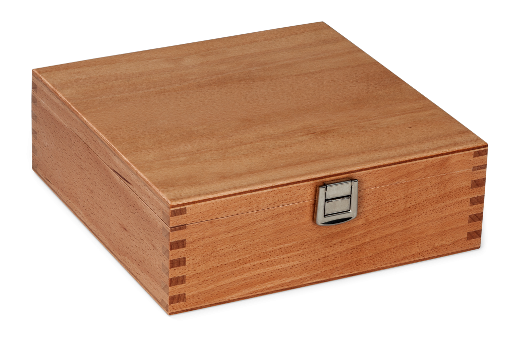 lackierte Werkzeugverpackung aus Buche