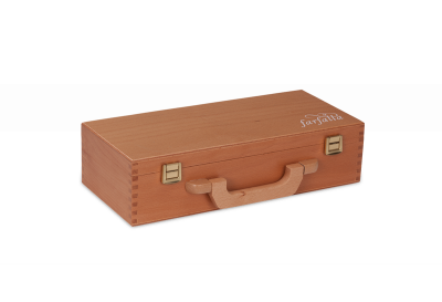 Lackierter Holzkoffer aus Buche mit Holzgriff